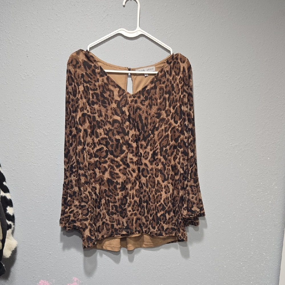 Absolutely Famous Animal Print V-Neck Blouse Size 1x